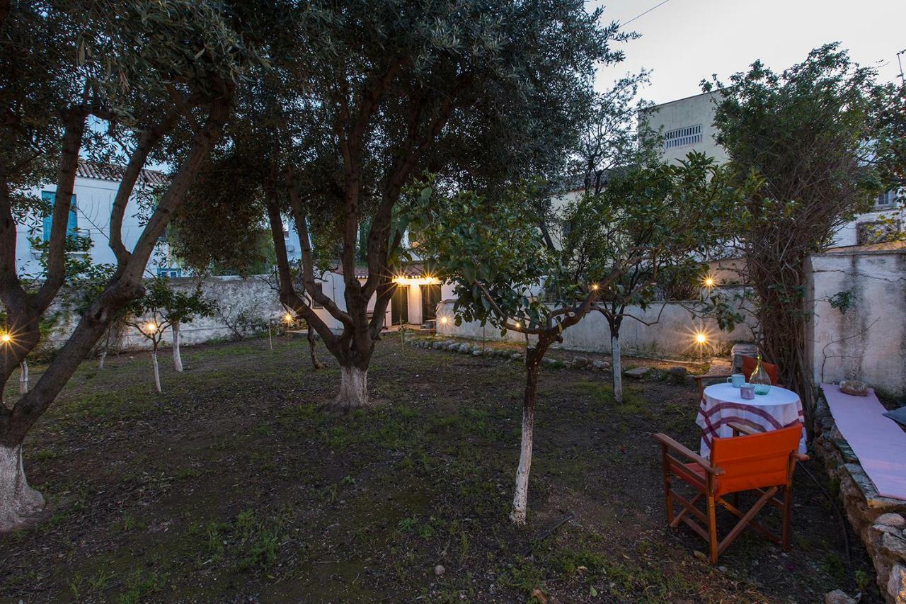 Two Olive Trees Pension Spétses Buitenkant foto